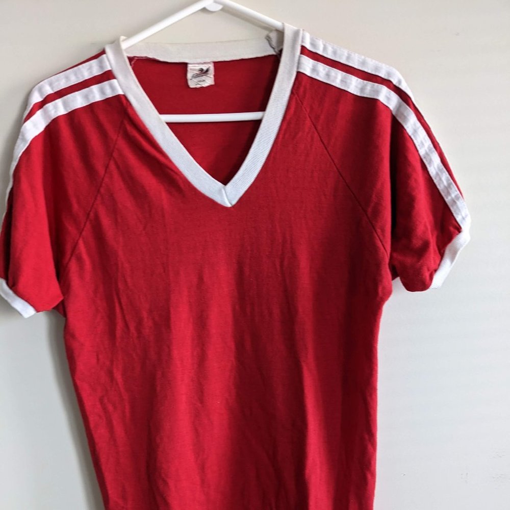 Vintage v neck t-shirt